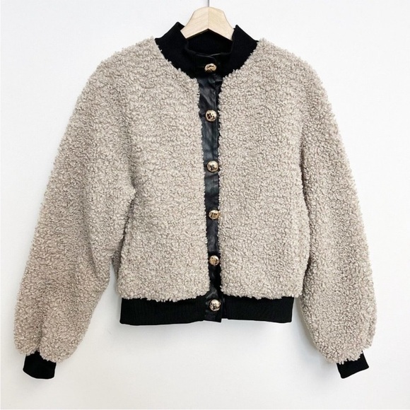 AVA KRIS KARLIE oversized sherpa bomber jacket in size Small - Picture 2 of 10